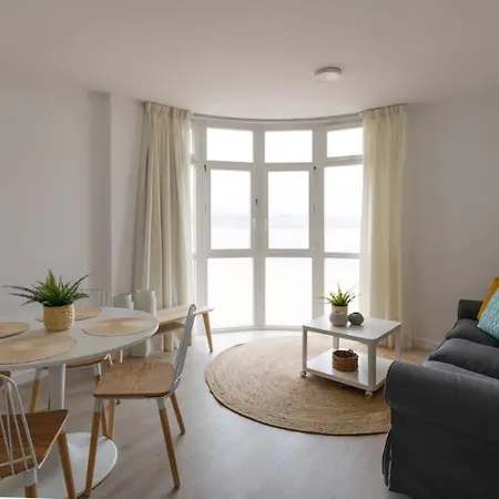 Vistas Al Mar En Canteras Playa Apartment *