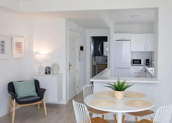 Frente A La Playa De Canteras S3 Las Palmas