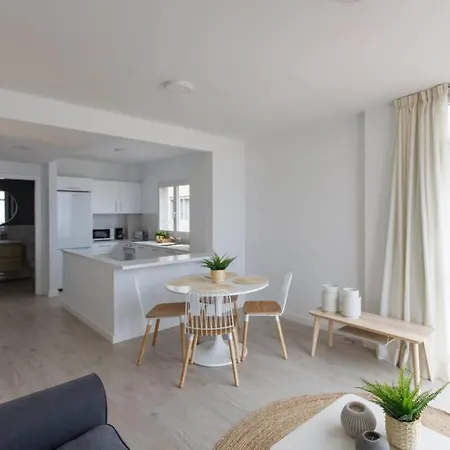 Apartment Frente A La Playa De Canteras S3